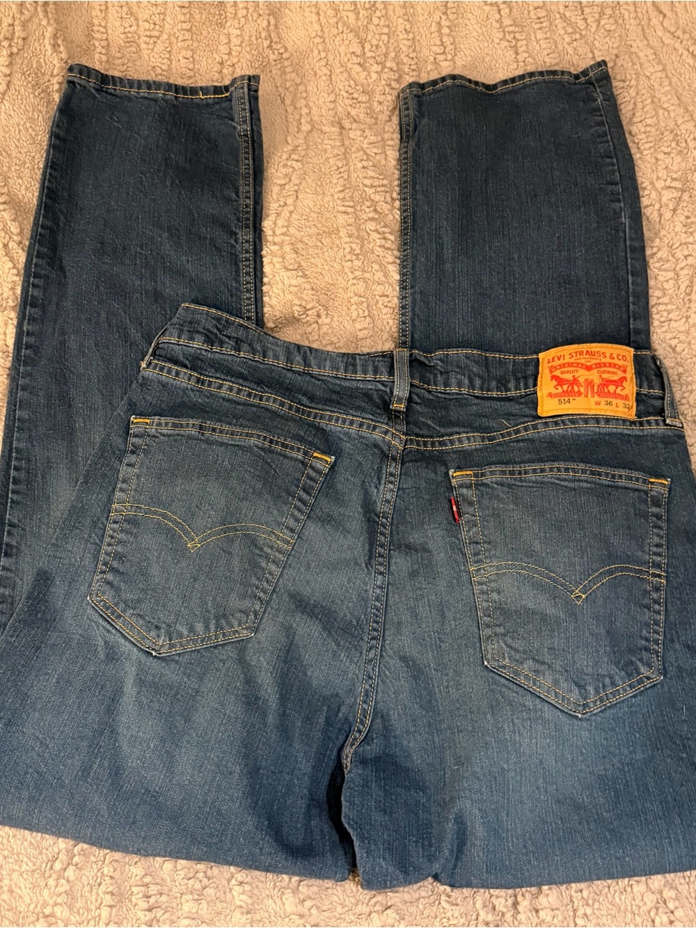 Levi's Men’s Dark Blue Classic Straight Jeans size: 36